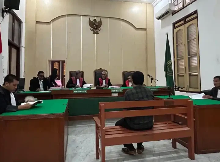 Jaksa Tuntut Mantan Bendahara SMKN 1 Pancur Batu 1,5 Tahun Penjara dalam Kasus Korupsi Dana BOS dan SPP