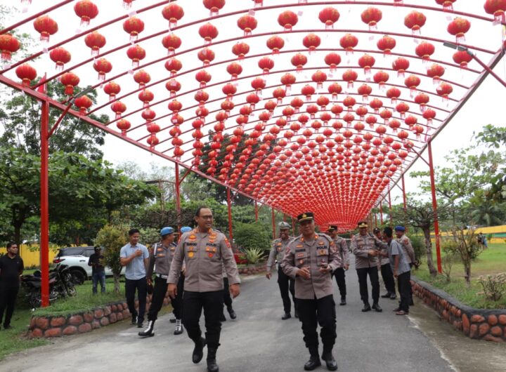 Polres Langkat Perketat Pengamanan Imlek di Vihara Avalokitesvara Stabat, Umat Ibadah dengan Tenang