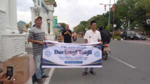 PWI Binjai Bagikan Ribuan Takjil di Tiga Titik, Pererat Kepedulian Wartawan dengan Masyarakat