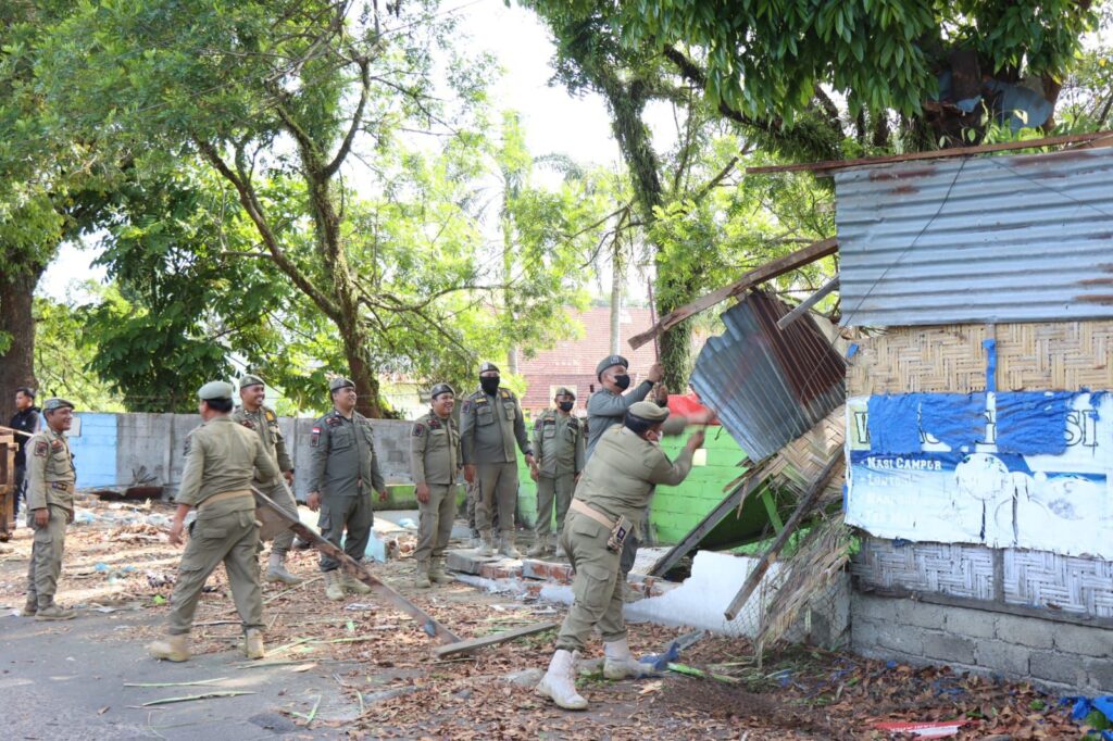Pedagang Ngaku Timses Digusur, Janji Wali Kota Dipertanyakan