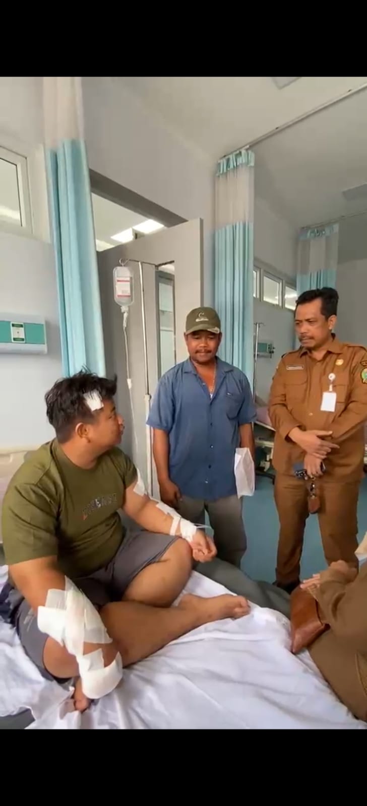 Kepsek SMAN 5 Binjai Turun Tangan: Dampingi Korban Begal, dan Galang Bantuan
