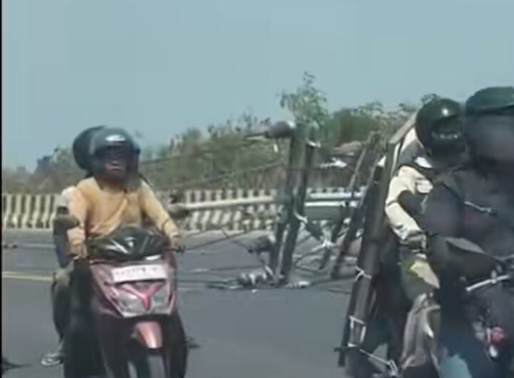 Puluhan Tiang Listrik Ambruk di Gresik, Truk Proyek Rusak dan Warga Terluka, GM PLN Jatim Bungkam