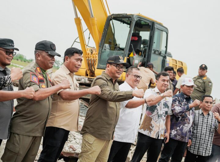 Bupati Asri Ludin Turun Langsung! Bangunan Tanpa Izin di Lahan Sawah Dilindungi Dibongkar