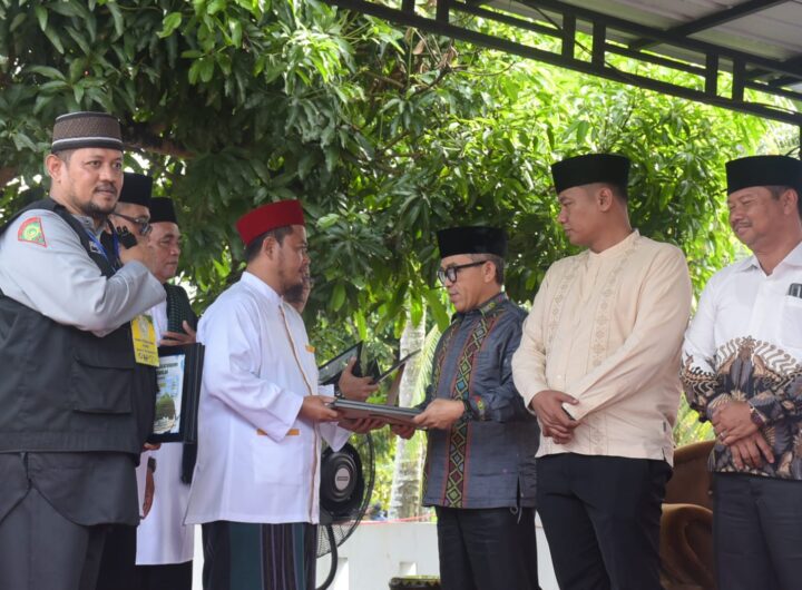 Seribuan Jamaah Padati Maulid Akbar FKSMM Sunggal-Kutalimbaru, Syiar Islam Berpadu Layanan Kesehatan Gratis
